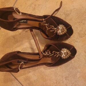 Pristine Preloved Dolce & Gabbana Brown Velvet Women's Shoes